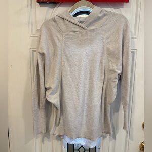 Light grey Hooded Knit Top with batwing sleeve
